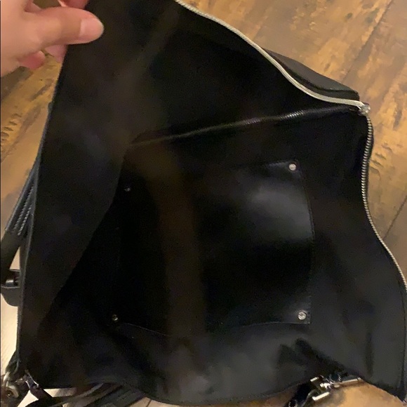 Reversible black leather Rudsak bag - Picture 7 of 10